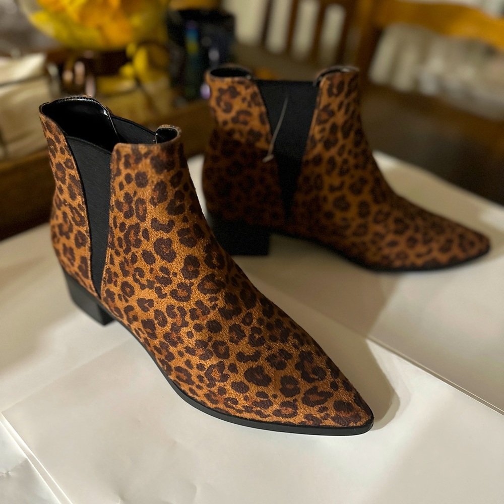 Ana leopard print booties